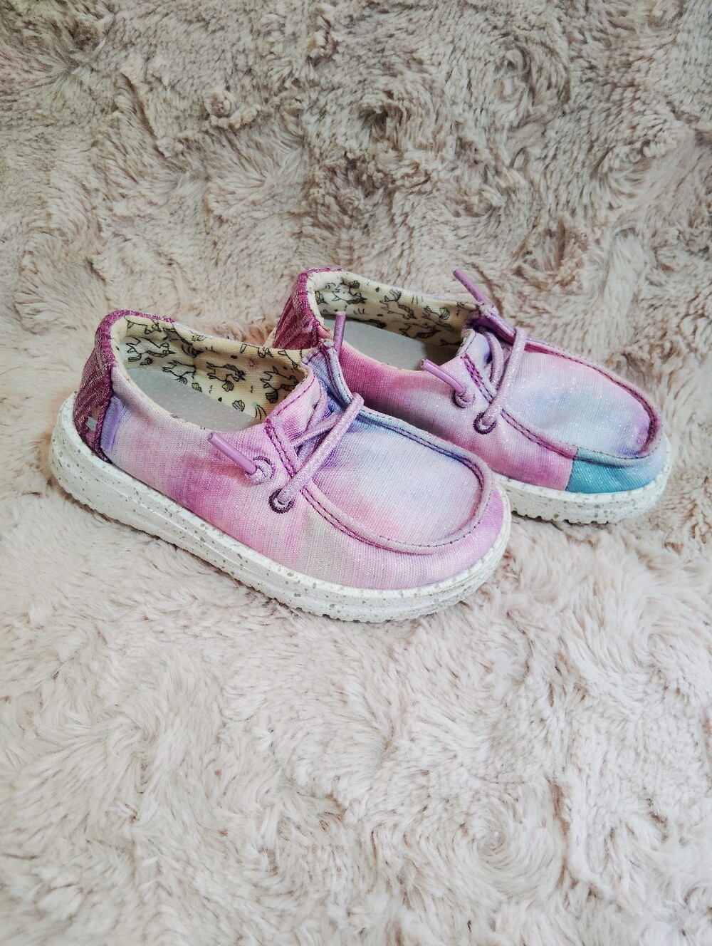 Hey Dude, Wendy Unicorn Dreamer Shoes. Size K8